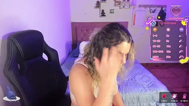 Snapshot of Sabrina_Hall_ chatting on October 18, 4:37 am Sabrina Hall online show from October 18, 4:37 am