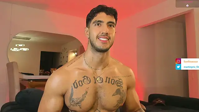 Snapshot of JACOB_MARTINS chatting on January 13, 3:34 am JACOB MARTINS online show from January 13, 3:34 am