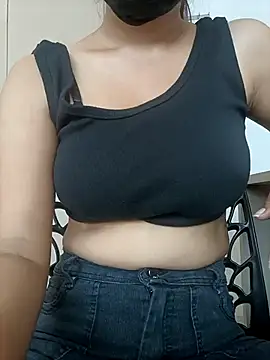 Snapshot of Riyu_05 chatting on September 23, 5:54 am Riyu 05 online show from September 23, 5:54 am