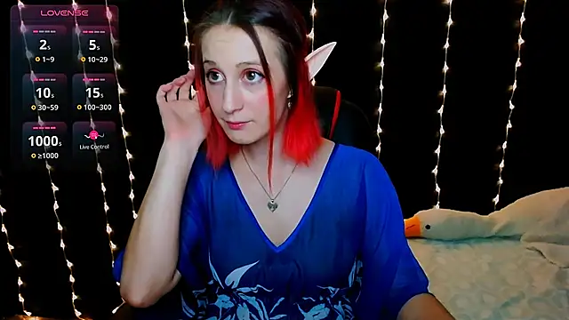 Snapshot of AgathaNoxe chatting on January 7, 11:03 pm AgathaNoxe online show from January 7, 11:03 pm