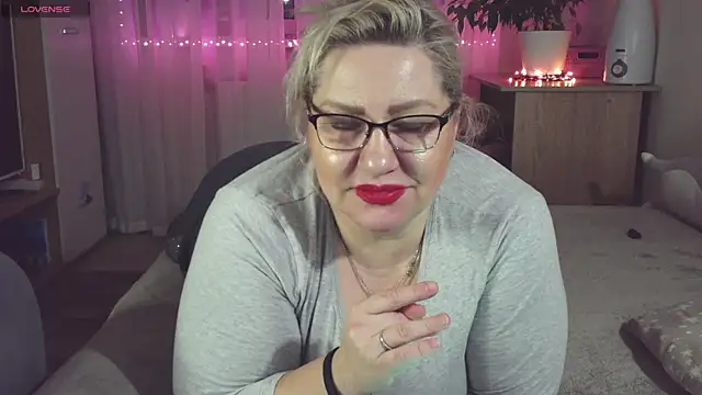 AngelinaGlam online show from February 7, 3:08 pm