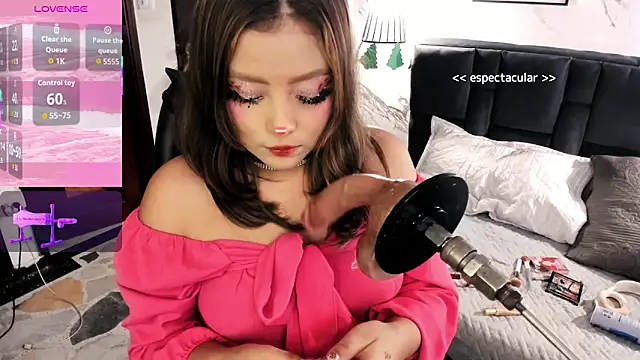 Teen sofia  online show from January 17, 4:06 am