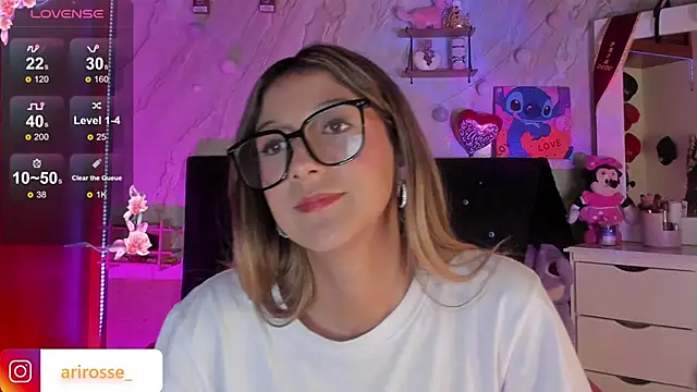 ariana rosse   online show from March 12, 2:39 am