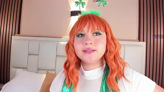 AvyMilton online show from March 17, 11:46 am