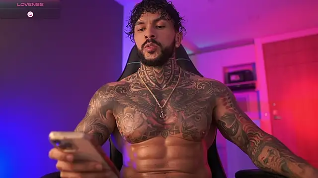 Snapshot of mariano_costa chatting on October 30, 5:09 am mariano costa online show from October 30, 5:09 am