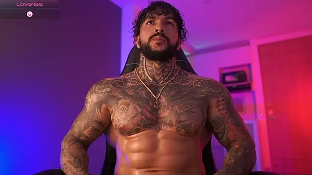 Snapshot of mariano_costa chatting on November 26, 10:11 pm mariano costa online show from November 26, 10:11 pm