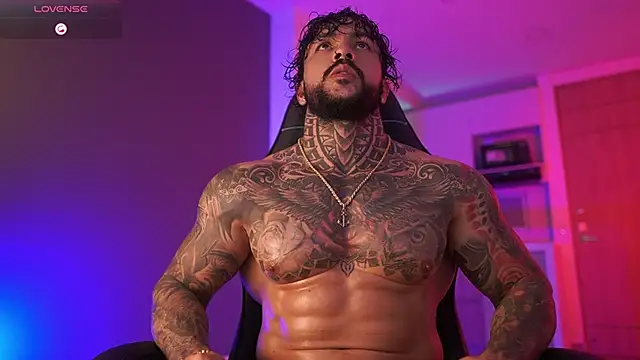 Snapshot of mariano_costa chatting on December 16, 2:49 am mariano costa online show from December 16, 2:49 am