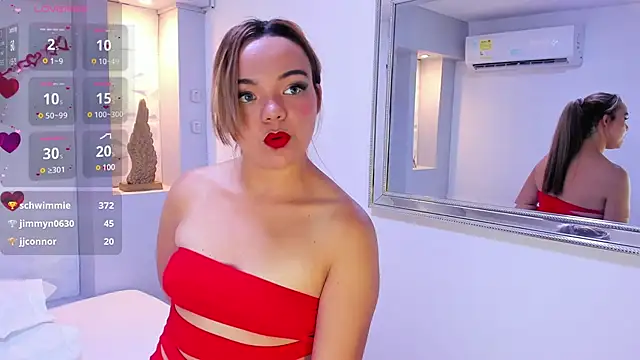 EmilyRouss  online show from February 7, 10:30 pm