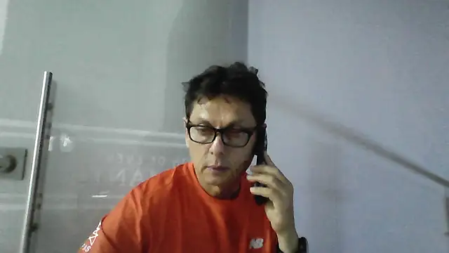 Snapshot of MarcusKelvin chatting on May 23, 3:23 am MarcusKelvin online show from May 23, 3:23 am