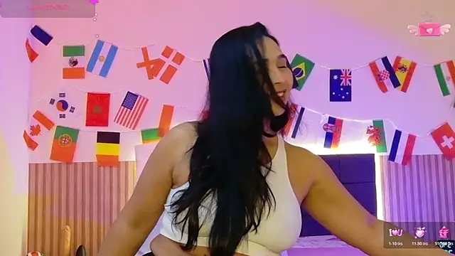 Snapshot of DIOSA-HOT chatting on July 7, 8:40 am DIOSA-HOT online show from July 7, 8:40 am