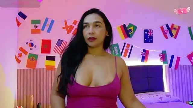 Snapshot of DIOSA-HOT chatting on July 9, 8:40 am DIOSA-HOT online show from July 9, 8:40 am