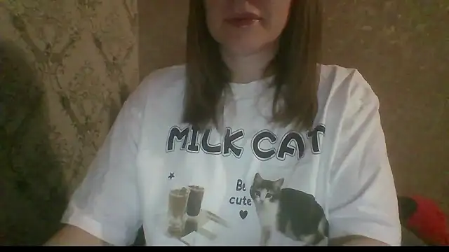 Snapshot of Sladkiegubki chatting on January 9, 10:44 pm Sladkiegubki online show from January 9, 10:44 pm