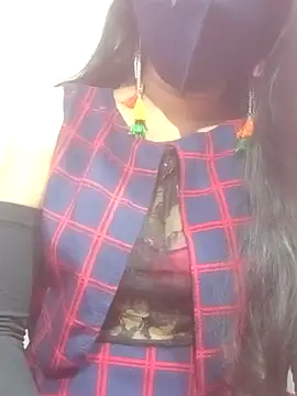 Snapshot of HornyWestern chatting on February 20, 8:25 pm HornyWestern online show from February 20, 8:25 pm