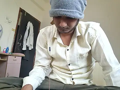 Jonrobinso online show from November 20, 5:29 am