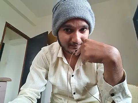 Jonrobinso online show from December 2, 5:57 am