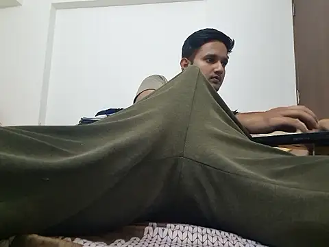 Snapshot of Jonrobinso chatting on March 14, 4:34 pm Jonrobinso online show from March 14, 4:34 pm