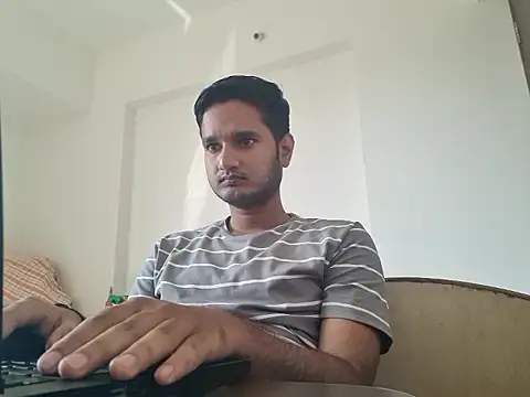 Snapshot of Jonrobinso chatting on March 15, 4:40 am Jonrobinso online show from March 15, 4:40 am