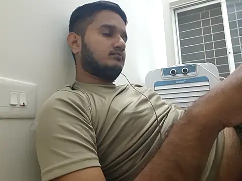 Jonrobinso online show from June 25, 2:21 pm