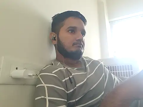 Jonrobinso online show from July 2, 4:29 am