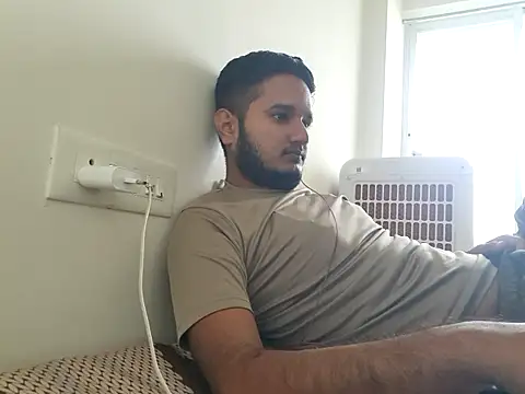 Jonrobinso online show from July 3, 4:41 am