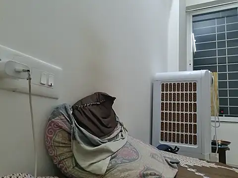 Jonrobinso online show from July 13, 4:21 pm