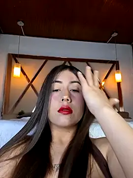 Snapshot of Maralains chatting on May 18, 7:25 am Maralains online show from May 18, 7:25 am