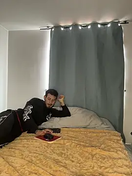 anika lowen02 online show from October 29, 3:58 pm