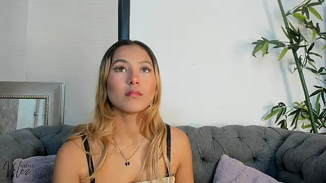 miranda villa online show from December 5, 12:25 pm