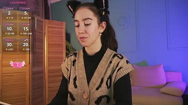 Belle Via online show from December 2, 3:40 pm