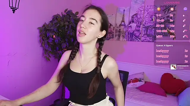 Belle Via online show from July 31, 10:58 am