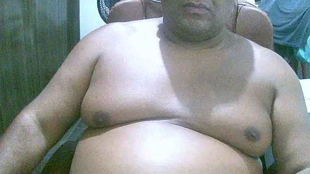 Snapshot of ulmo_br chatting on January 6, 9:39 pm ulmo br online show from January 6, 9:39 pm