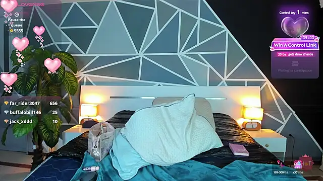 Snapshot of Max_lover1 chatting on March 19, 2:48 am Max lover1 online show from March 19, 2:48 am