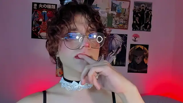 Snapshot of Max_lover1 chatting on October 30, 1:40 am Max lover1 online show from October 30, 1:40 am