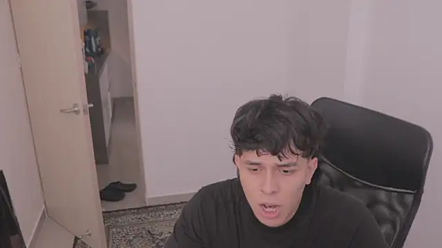 Tony Hoffa online show from November 10, 8:30 pm