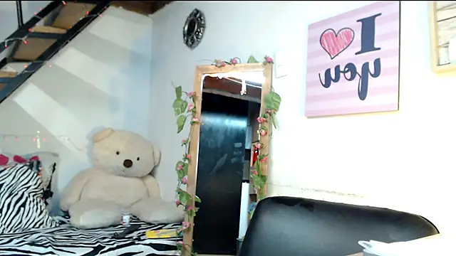 luna sky83 online show from January 19, 2:38 pm