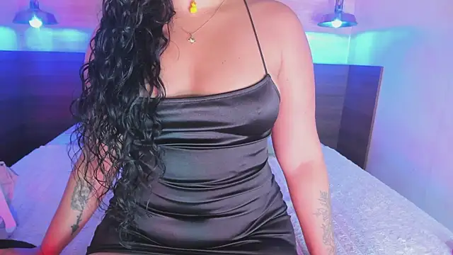 Snapshot of LottiCarter chatting on November 27, 2:30 pm LottiCarter online show from November 27, 2:30 pm