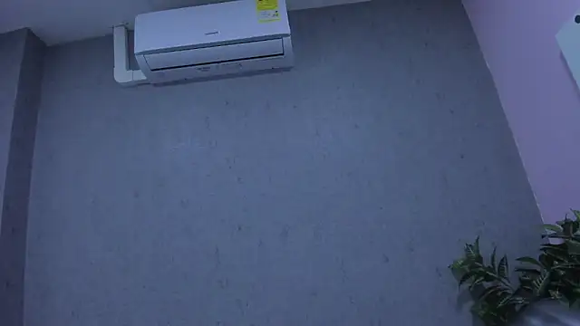 Snapshot of Tiffany_mendez chatting on December 3, 12:03 pm Tiffany mendez online show from December 3, 12:03 pm