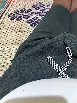 Snapshot of karthick25 chatting on January 6, 5:05 pm karthick25 online show from January 6, 5:05 pm