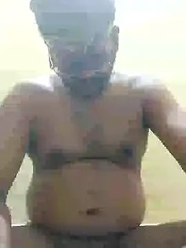 Snapshot of karthick25 chatting on January 10, 4:20 pm karthick25 online show from January 10, 4:20 pm