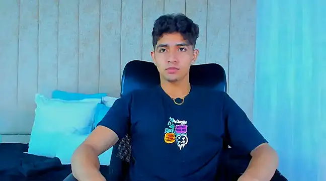 Snapshot of Muichiro_tokito1 chatting on February 16, 4:09 am Muichiro tokito1 online show from February 16, 4:09 am