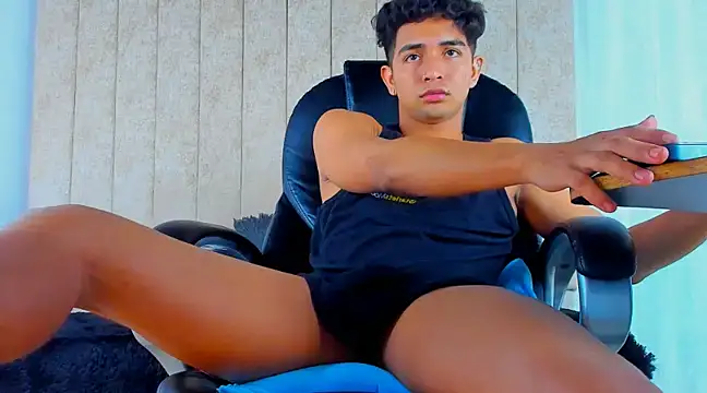 Snapshot of Muichiro_tokito1 chatting on March 10, 4:49 am Muichiro tokito1 online show from March 10, 4:49 am