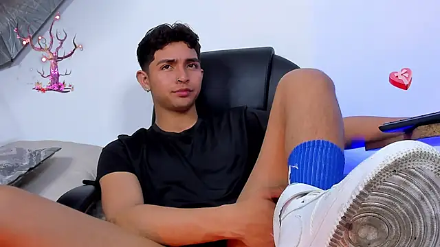 Snapshot of Muichiro_tokito1 chatting on October 10, 1:59 am Muichiro tokito1 online show from October 10, 1:59 am