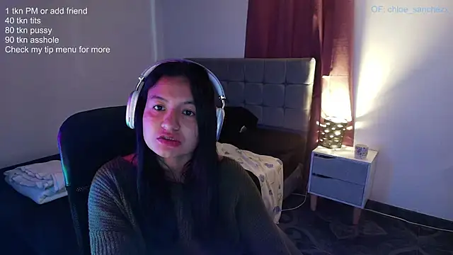 ChloeSanchezx online show from July 7, 3:31 am