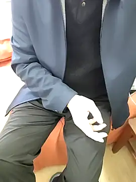 yjw6688 online show from March 14, 4:29 am