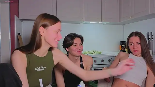 fcjuicy pussy online show from November 27, 10:17 am