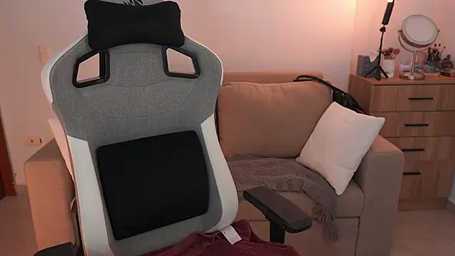 anyacutex online show from February 11, 8:03 pm