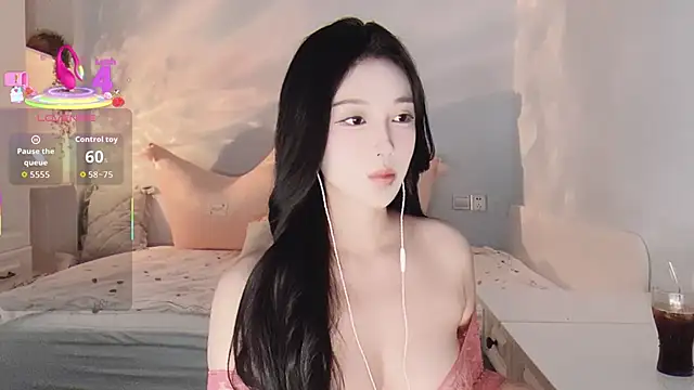 Snapshot of -Tilana- chatting on January 12, 7:30 pm -Tilana- online show from January 12, 7:30 pm