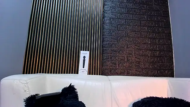 Siena morales online show from February 20, 4:07 pm