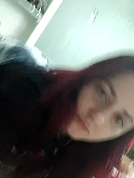 lilbishmiss online show from March 14, 6:10 am