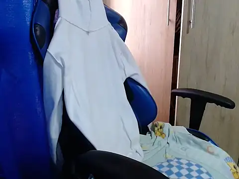 Erotic latina online show from March 4, 10:38 pm